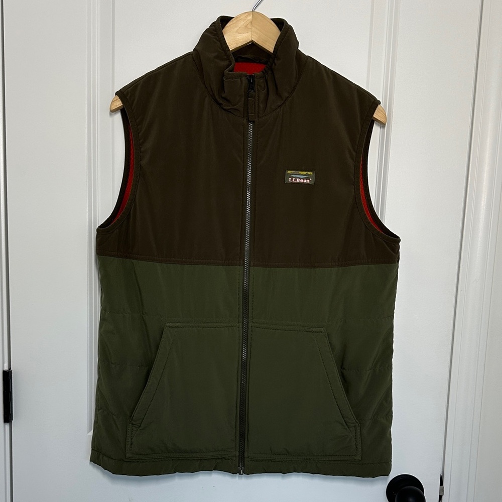 L.L. Bean Men's Slightly Fitted Front Zipper Vest Olive Green M